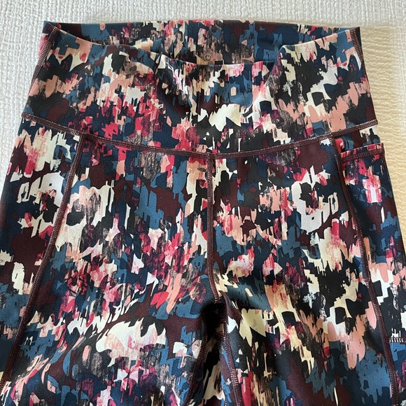 Sweaty Betty Leggings, Size Medium - Picture 3 of 8